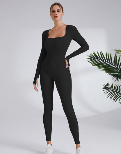 Figurbetonter Jumpsuit