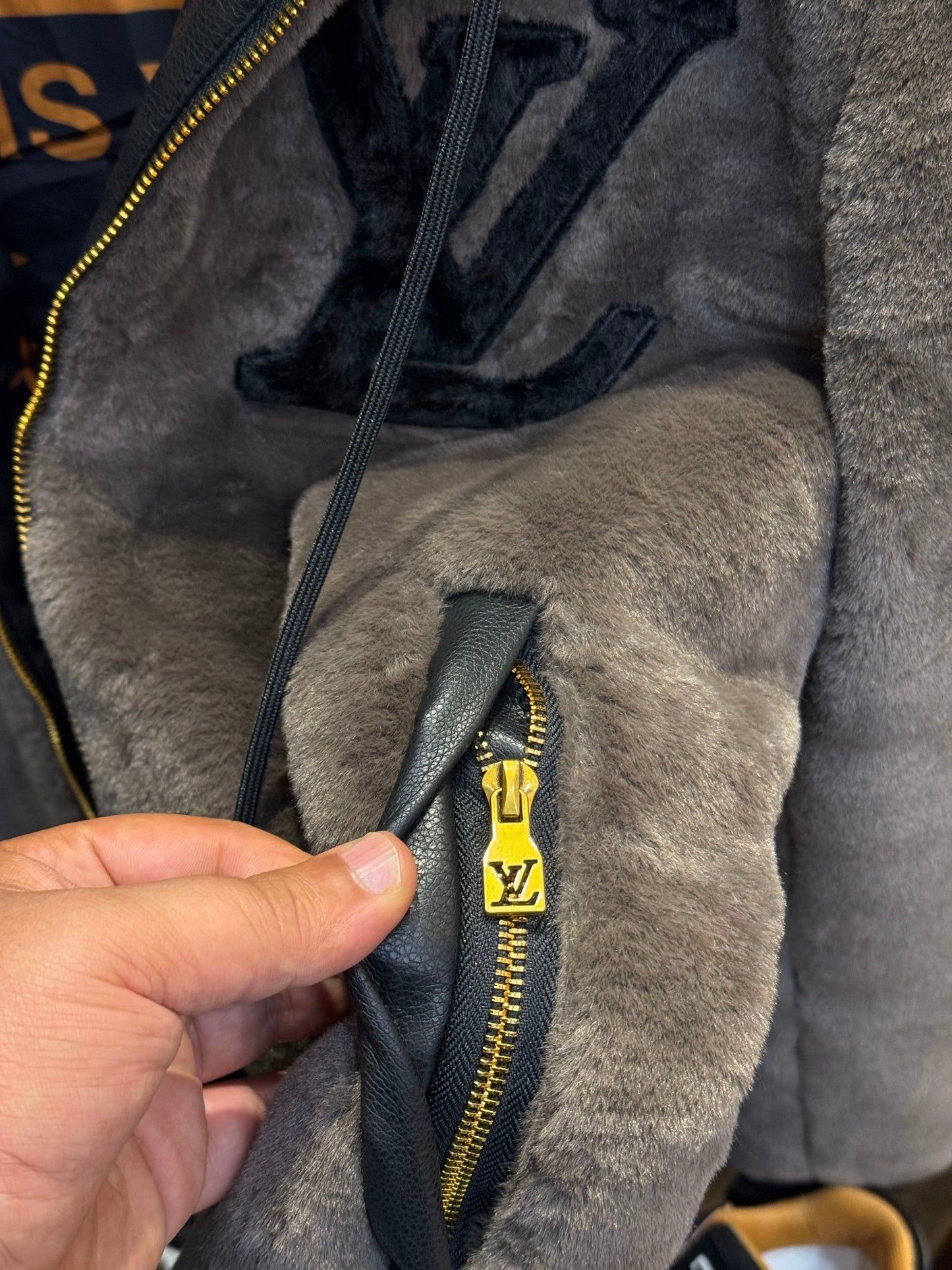 L.V Jacket - Collection Jacket 2025